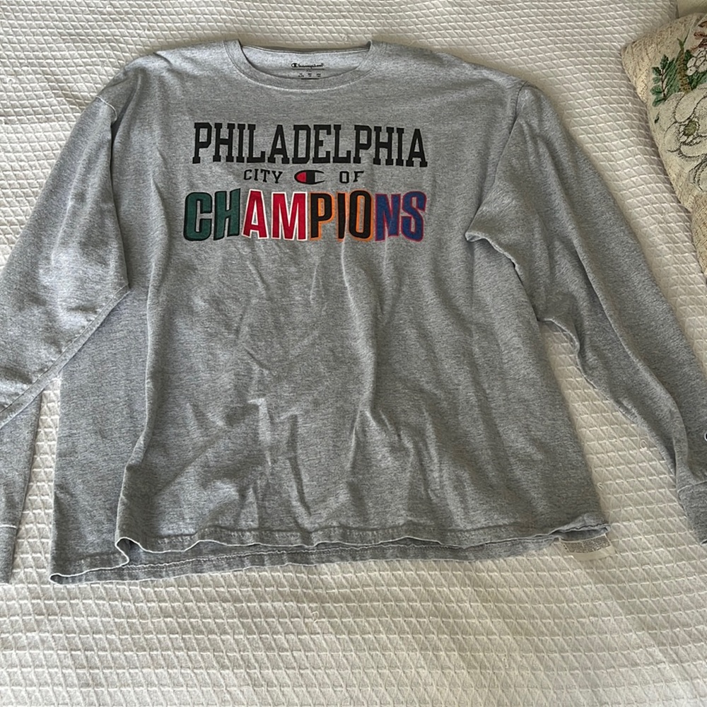 Champion Philadelphia city of champions gray long sleeve T-shirt